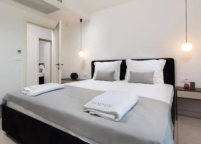 Lovely Apartment In Malinska With Wifi Malinska