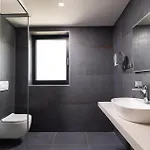 Awesome Apartment In Malinska With Wifi *