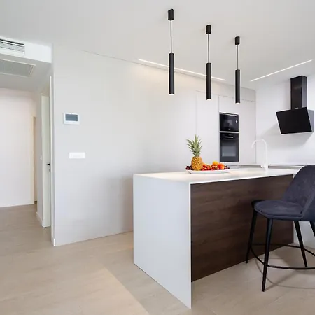 דירה Pet Friendly Apartment In Malinska With Wifi *